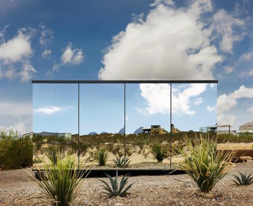 Study Butte-Terlingua House | Ghost House at Ghost Town Casitas