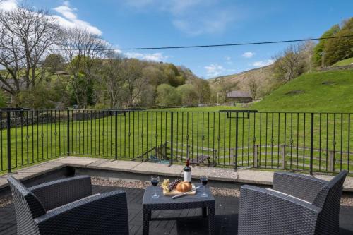 Worton Apartment | Ghyllfoot Apartment