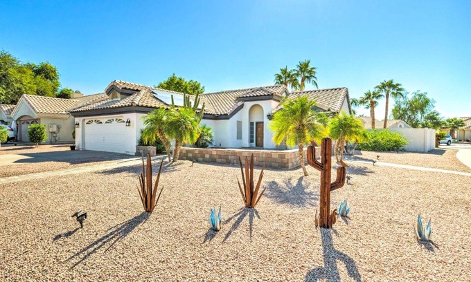 Gilbert House | Gilbert Family Home Games, Private Pool and Patio!