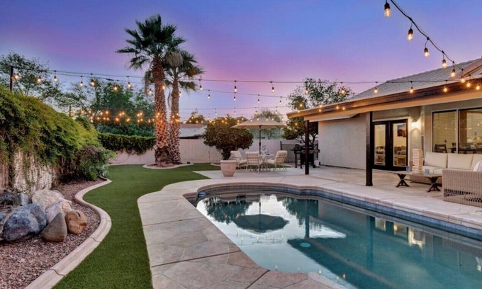 Morning Ridge House | Gilbert Getaway! 3bdr/2ba Bungalow Home with Pool!