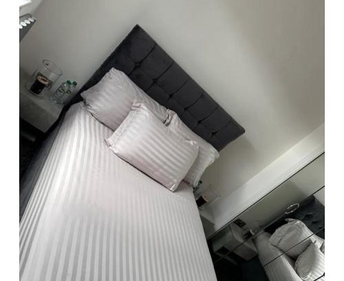 Leith Apartment | Giles Apart