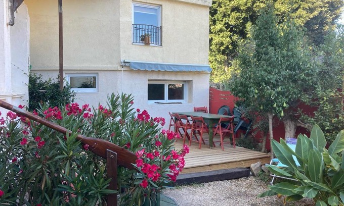Pornichet Apartment | Gilmone
