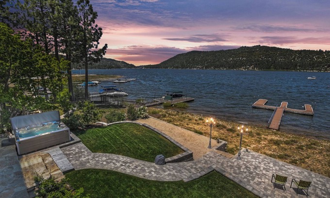 Big Bear Lake Cabin | Gilner Point Lakefront by Destination Big Bear : Over 5,700 Square Feet of Lakeside Luxury! Ornate Iron and Marble Accents!