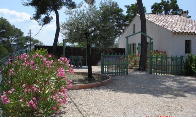Esparron-de-Verdon House | GITE 3 PIECES de 35 M2 et TERRAIN For 2/3 persons