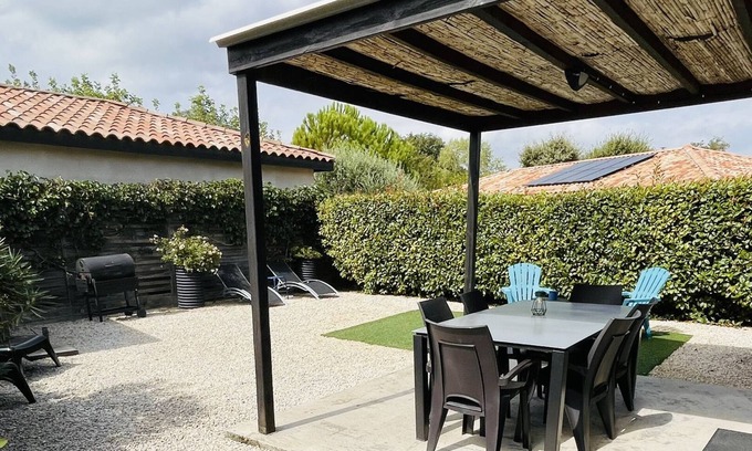 Vallon-Pont-d'Arc Villa | Gìte 3* with garden and private parking, near river, in Vallon Pont d'Arc
