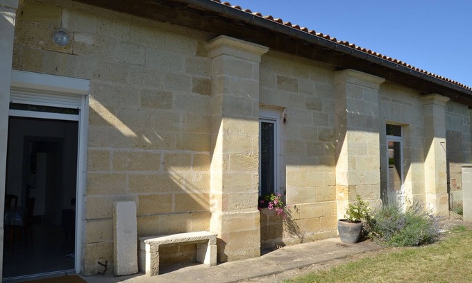 Saint-Estephe House | GITE 4 people IN THE HEART OF THE VINEYARD