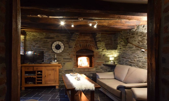 Tavigny Cottage | Gite at the Calm way in the Center