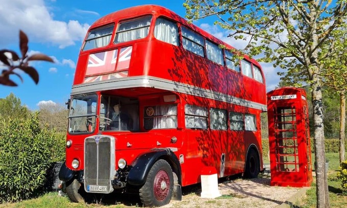 Rocbaron Other | Gite au bus anglais