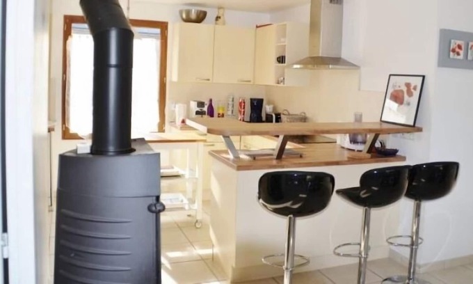 Auxy Cottage | Gite Auxy, 4 bedrooms, 10 persons
