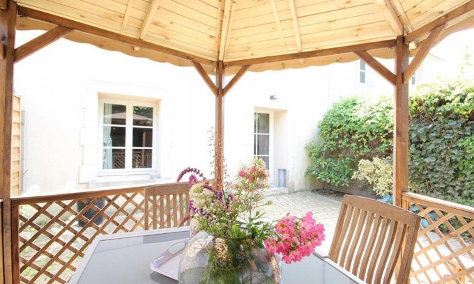 Le Manoir Apartment | Gite avec piscine et bain nordique proche des plages du débarquement