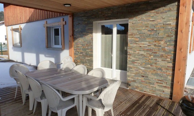 Barbey-Seroux Cottage | Gite Barbey-Seroux, 5 bedrooms, 12 persons