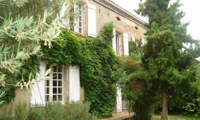 Monestrol Cottage | GITE - CASSE-Charmante, typical country house in the heart of Lauragais