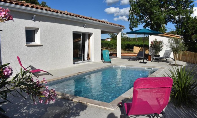 Balazuc House | Gite des Clapas Flora, villa avec piscine privée