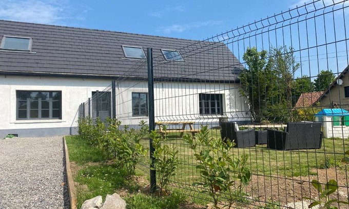 Pihen-les-Guines House | Gite du Hameau d’Alenthun, Logement entier