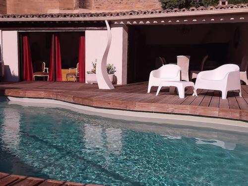 Sauveterre House | Gite en Provence proche Avignon