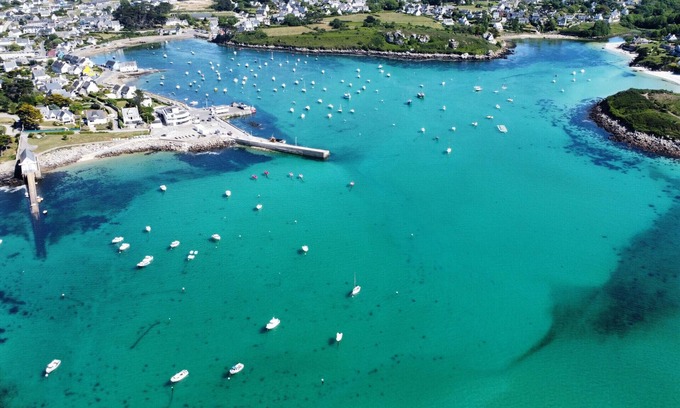 Plouarzel House | Gite la Belle Iroise - Charming town house near the sea