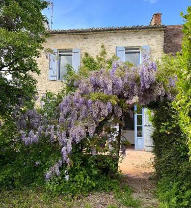Montazeau House | Gite La Merlandie