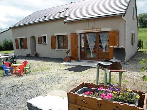 Saint-Front House | GITE LES 1000 FLEURS