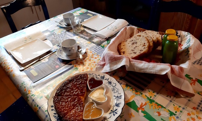 Hamois House | Gite Les Chavautes Rustic Style