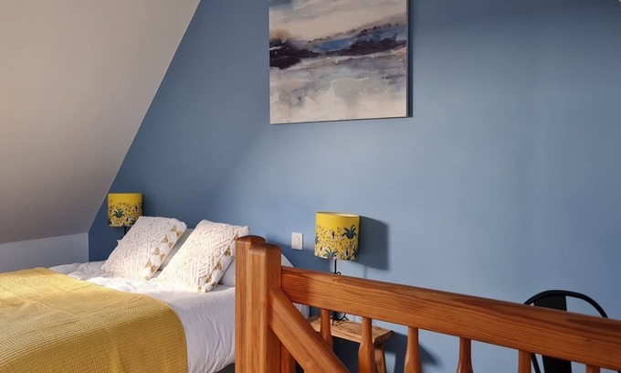 Saint-Marcouf Cottage | Gite Les embruns, the sea at your feet, ideal for 7 people