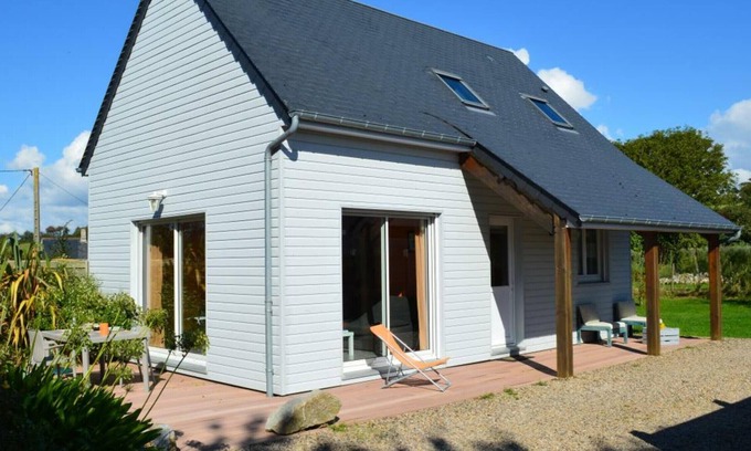Les Moitiers-d'Allonne Cottage | Gite Les Moitiers-d'Allonne, 2 bedrooms, 3 persons