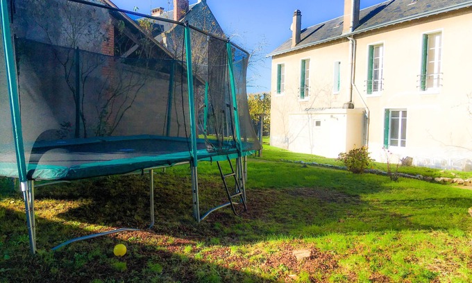 Blois House | Gite Médicis Blois Huge Trampoline Loire Valley Chateaux,Golf,Bike,Fine Dine