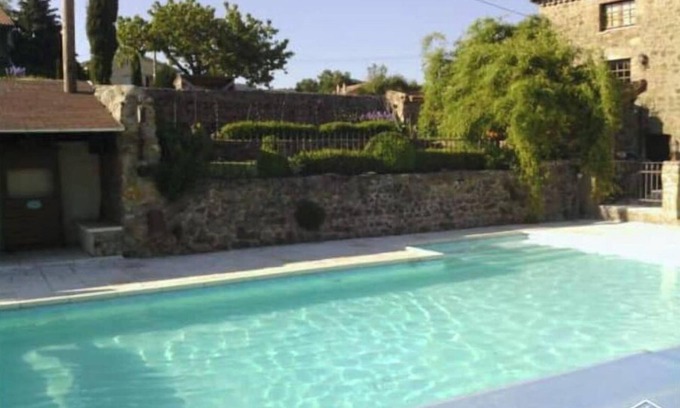 Saint-Felicien House | Gite Maison Bonheur le Pigeonnier