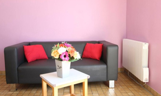 Surtainville Cottage | Gite Surtainville, 2 bedrooms, 4 persons