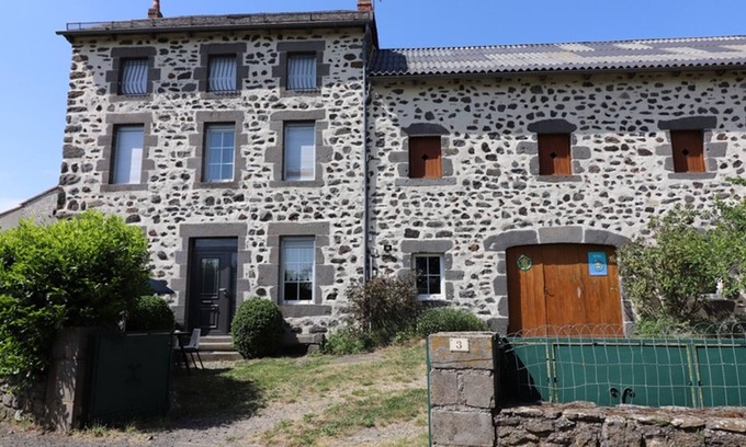 Talizat Cottage | Gite Talizat, 2 bedrooms, 4 persons