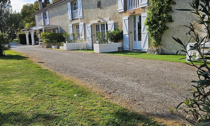 Villepinte House | Gites Domaine Saladry Proche du Canal du Midi, Carcassonne, Idéal Pour Famille