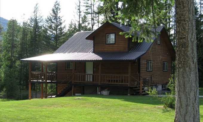 Coram House | Glacier River Ranch, located 7 miles from the West Entrance to Glacier Ntl Park