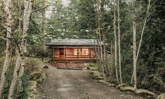 Warnick Cabin | Glacier Springs Cabin #76 - Wi-Fi - Pets OK