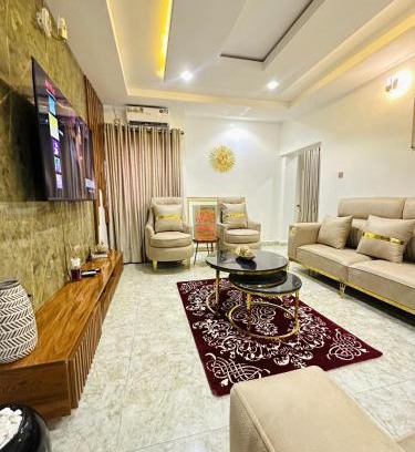 Wuse 2 Apartment | Glamorous 2 Bedroom at Wuse 2 Abuja with 24hr Power WIFI NETFLIX