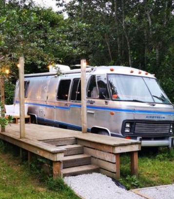 Mabe House | Glamping 1970 American Airstream motorhome
