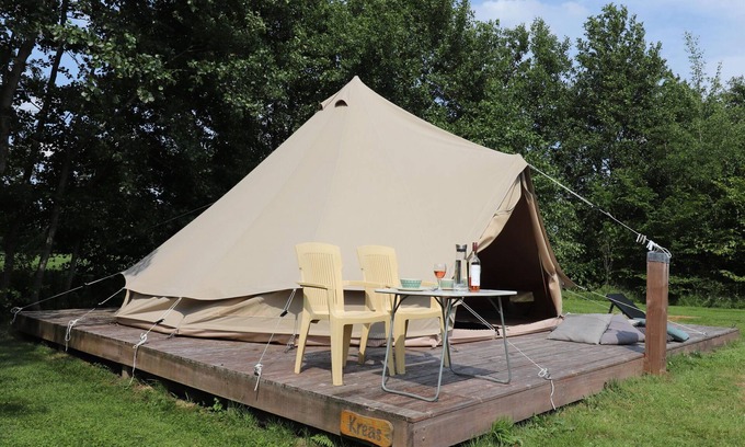 Twijzel House | Glamping Tent in Twijzel near Nature