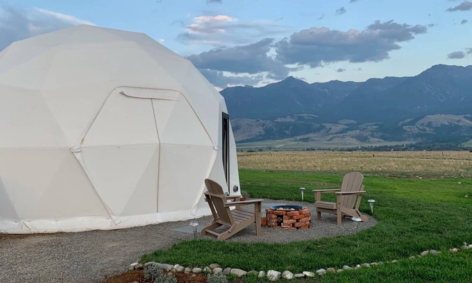 Livingston Cabin | Glamping under the Montana stars #2