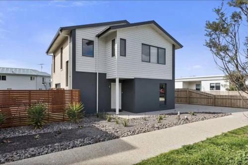 Apollo Bay House | Glas - Seaside Gem