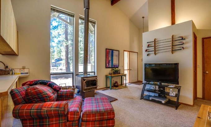 Black Butte Ranch House | Glaze Meadow 7