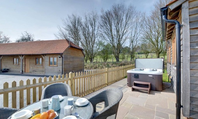 Stone in Oxney House | Glebe Cottage - Two Bedroom House, Sleeps 4