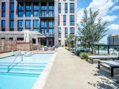 Reston Apartment | Global Luxury Suites at Reston Town Center