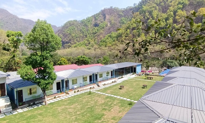Paliyal Gaon Resort | Glorious Resort Rishikesh