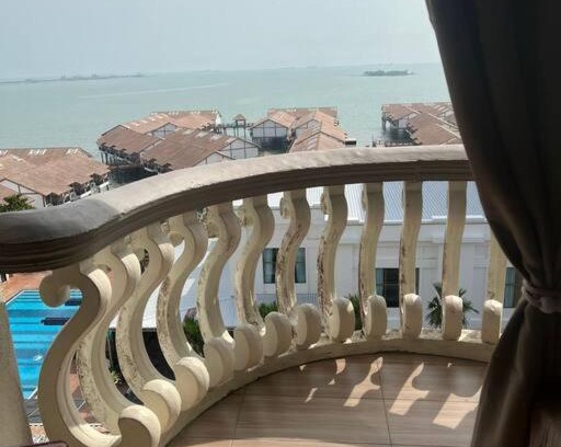 Taman Tanjung Apartment | Glory Apartment with sea view delight