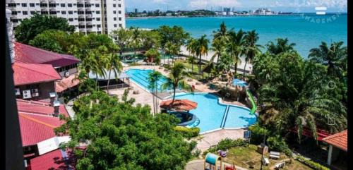Taman Tanjung Apartment | Glory beach resort 2 bedroom seaview apartment