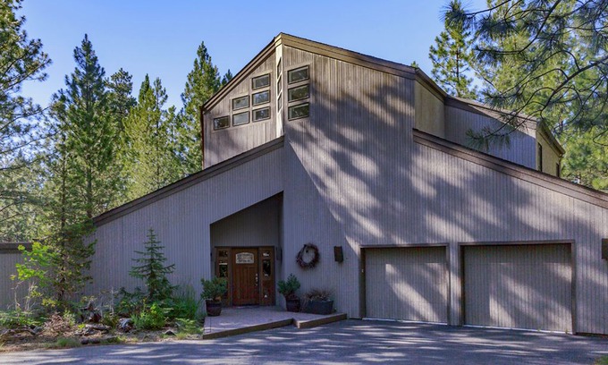 Black Butte Ranch House | GM#302 Spacious Four Bedroom Family Home on Glaze Meadow #12