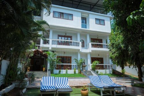 Sinquerim Hotel | Goa Villagio, Candolim - A Unit of IHM