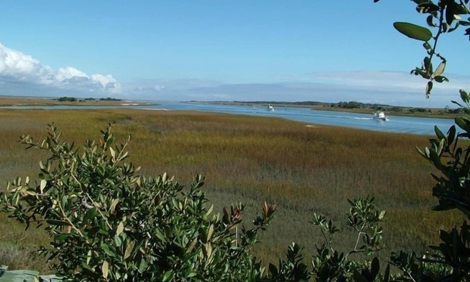 Isle of Palms Cottage | Goat Island Getaway 2 Bedroom Island Cottage Accessible by Boat