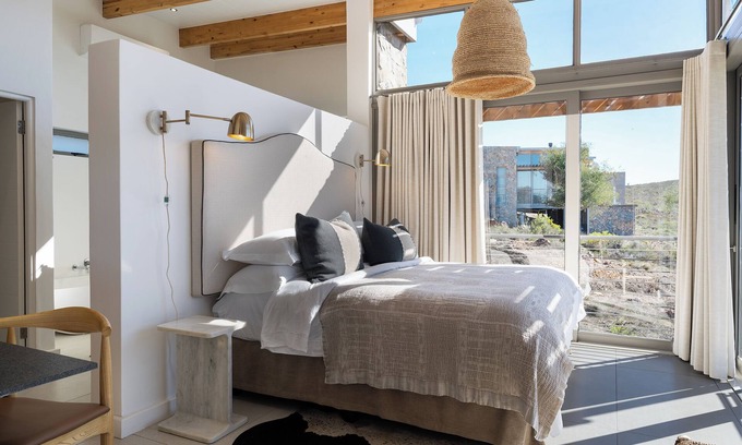 Bonnievale Cabin | Goats Window Luxury Safari Lodge