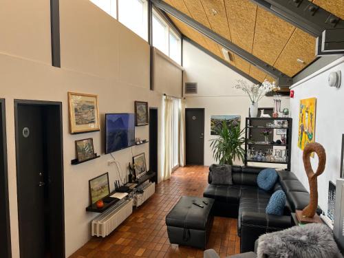 Hvolsvollur House | Godaland Guesthouse
