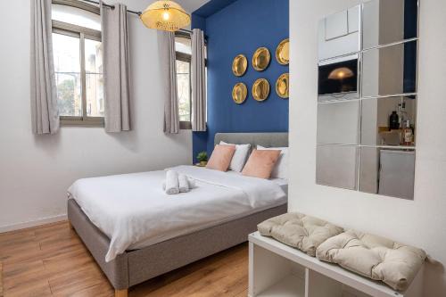 Haifa Apartment | GODSON TALPIOT