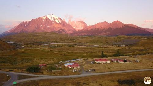 Torres Del Paine Hostel | Goiien House